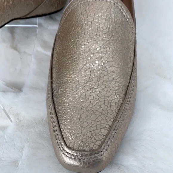 Donald Pliner Icon Loafer